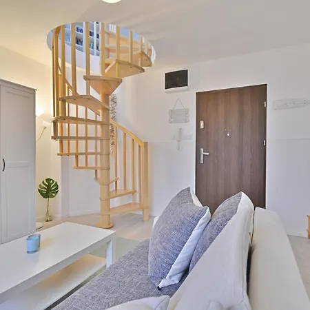 Apartment Osiedle Flotylla 31b - Centrum - Parking - Bryza *